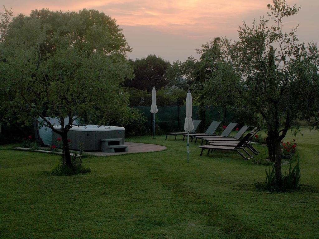 Agriturismo Al Tralcio Valeggio sul Mincio Εξωτερικό φωτογραφία