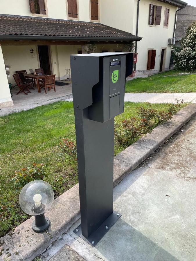 Agriturismo Al Tralcio Valeggio sul Mincio Εξωτερικό φωτογραφία