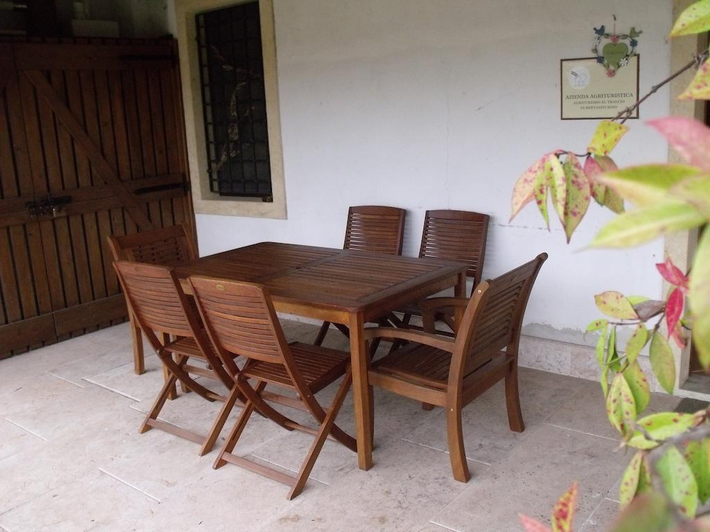 Agriturismo Al Tralcio Valeggio sul Mincio Εξωτερικό φωτογραφία