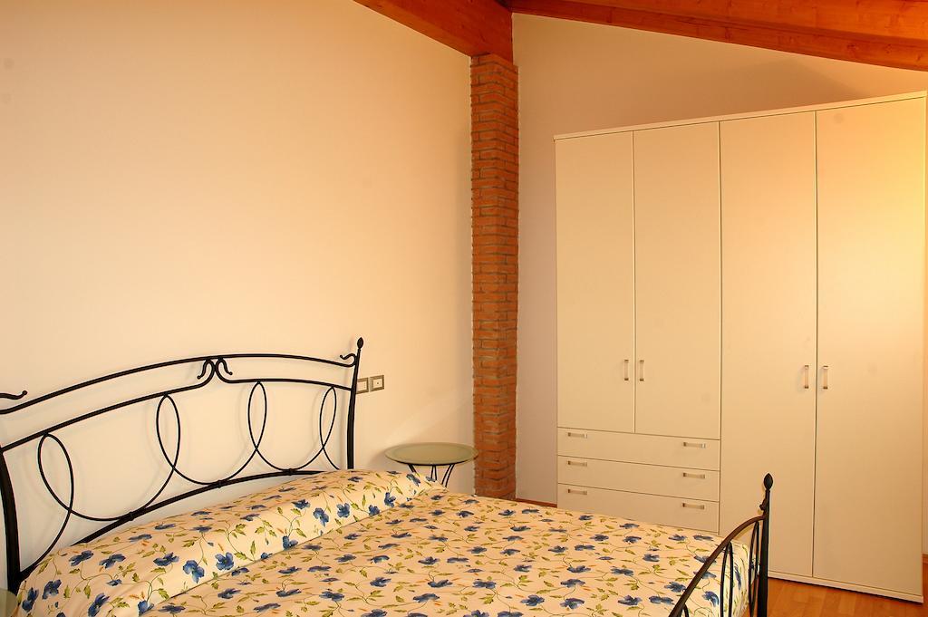 Agriturismo Al Tralcio Valeggio sul Mincio Εξωτερικό φωτογραφία